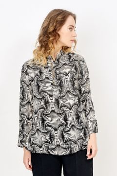 Graphic shirt